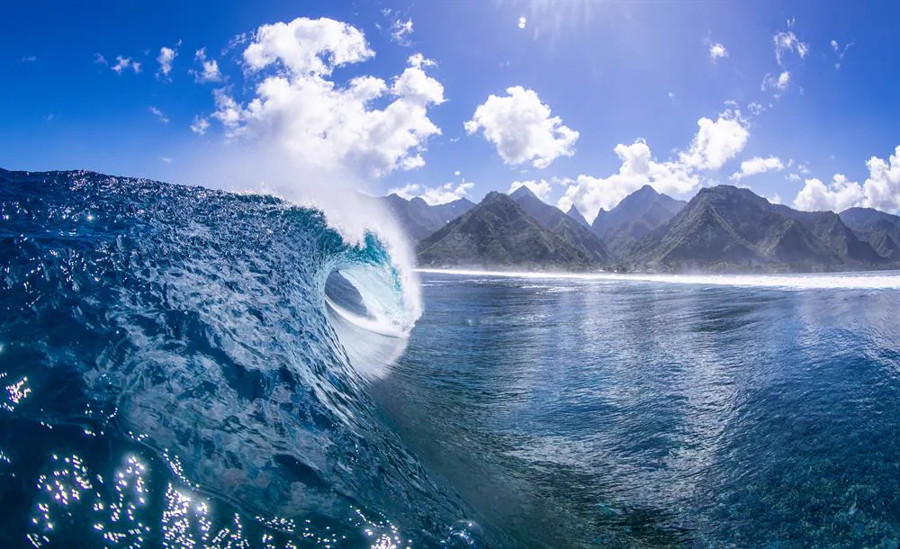 Vague de Teahupo'o